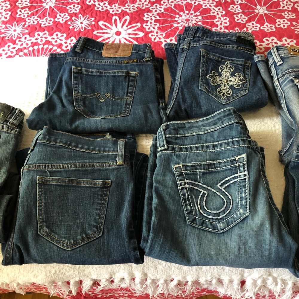 Lot of jeans